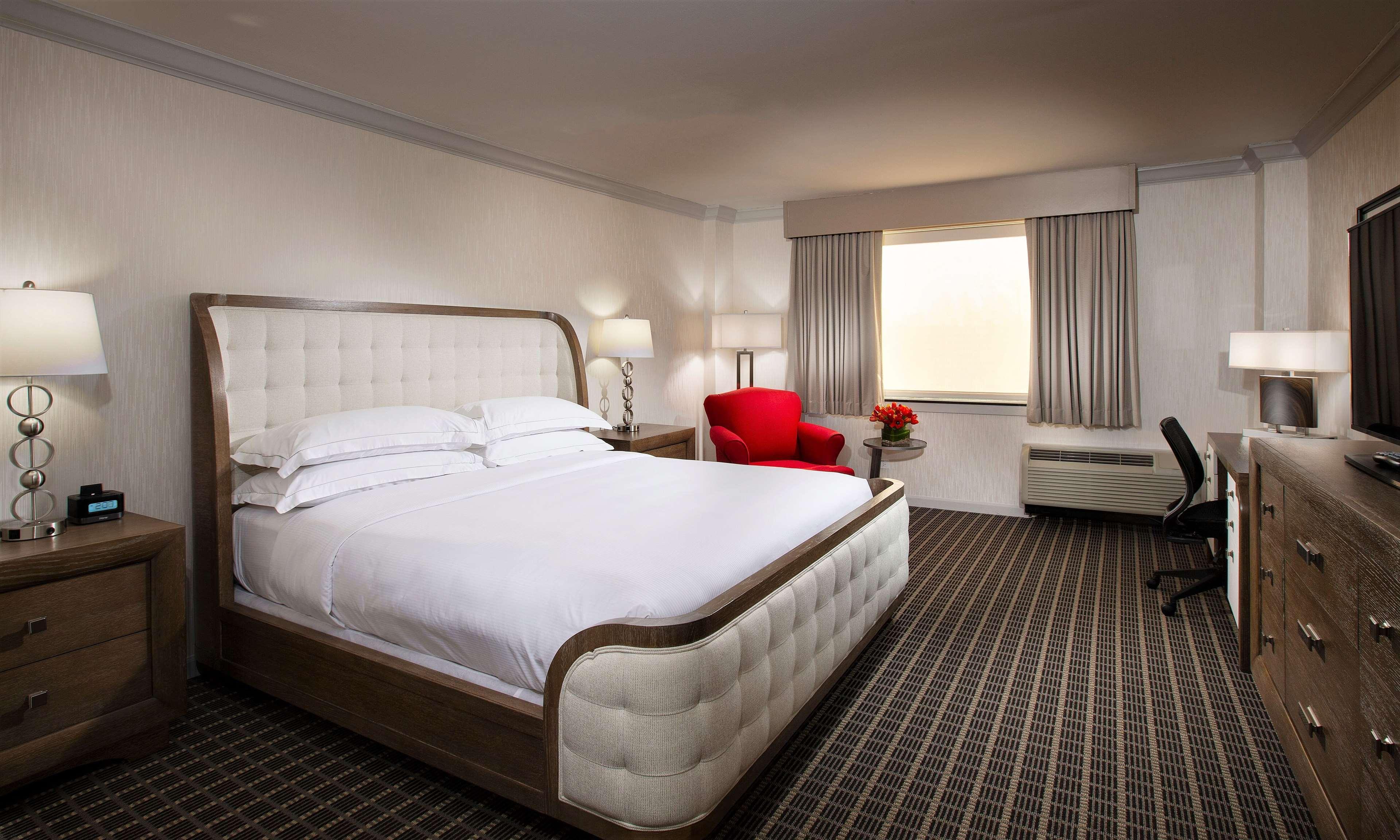 Hilton Chicago/Northbrook Hotel Bagian luar foto