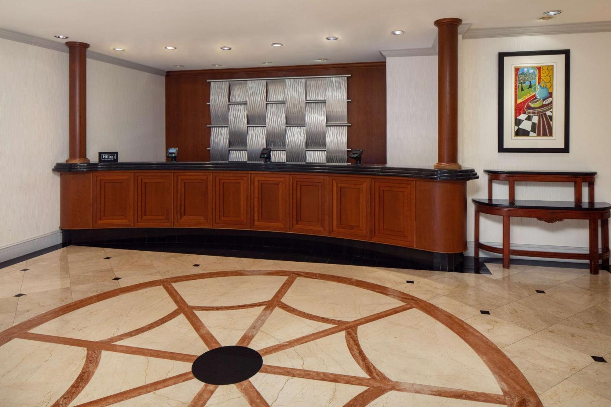 Hilton Chicago/Northbrook Hotel Bagian luar foto